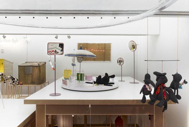 02_cvb_installationsansicht_museumludwig_2011-2012