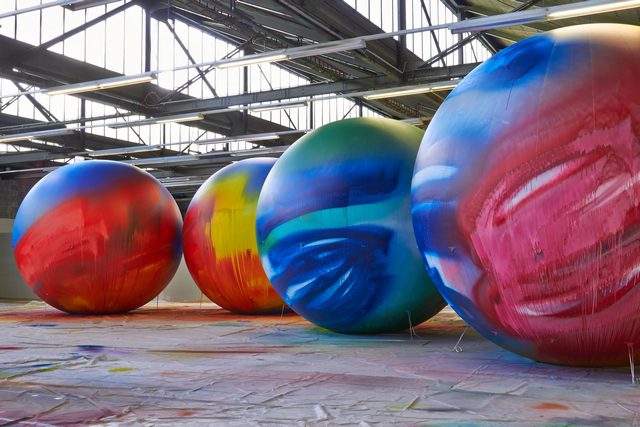 "Untitled", Katharina Grosse, 2014, Magasin III Archive