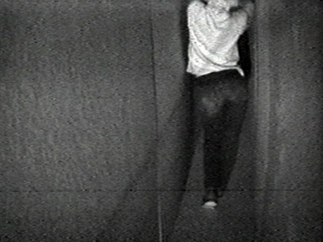 Bruce Nauman, Walk With Contrapposto, 1968, © Bruce Nauman / BUS 2015
