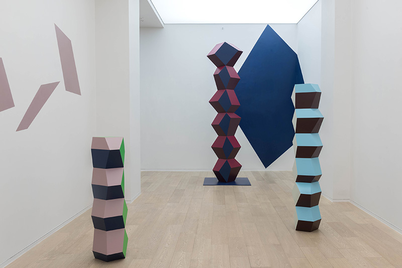 Angela Bulloch One way conversation…, Installation view at Simon Lee Gallery-Hong Kong 2016, Courtesy of the artist and Simon Lee Gallery