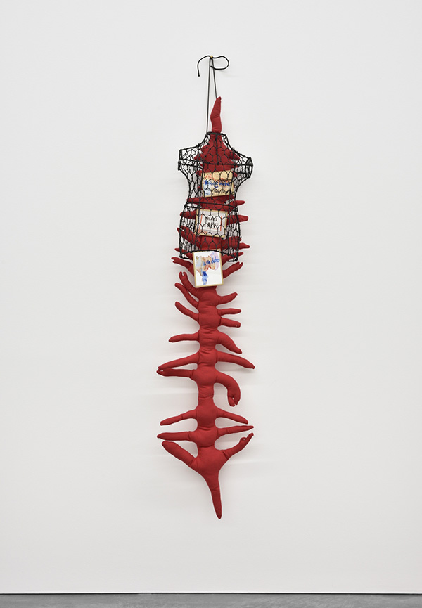 Annette Messager, La Vie debout, 2016, Courtesy the artist and Marian Goodman Gallery