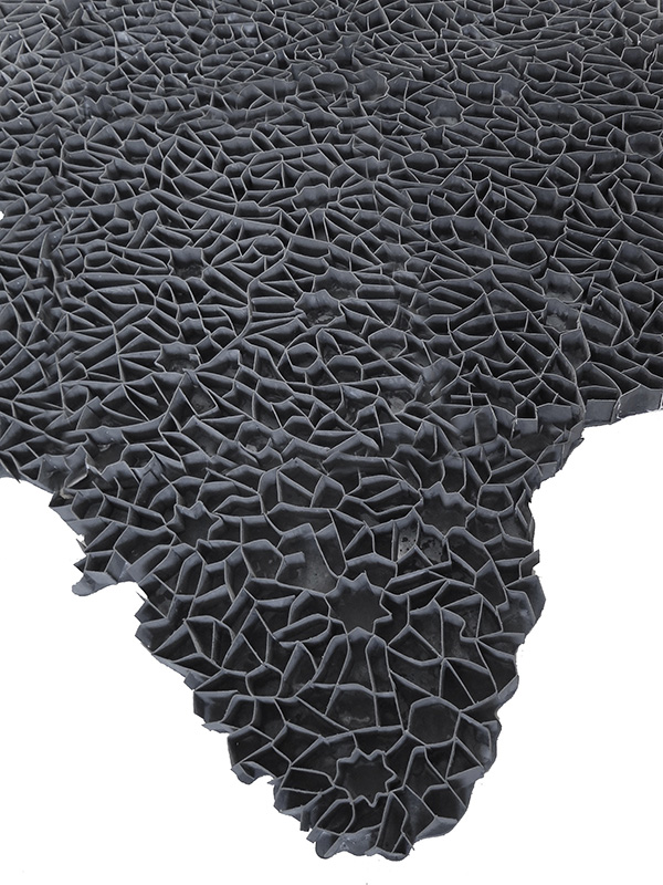 Walid Siti, A Wasteland (Detail), 2016, Wooden board, foam board, grout, acrylic, 390x230x5cm, © Courtesy of the artist and Zilberman Gallery-Istanbul/Berlin