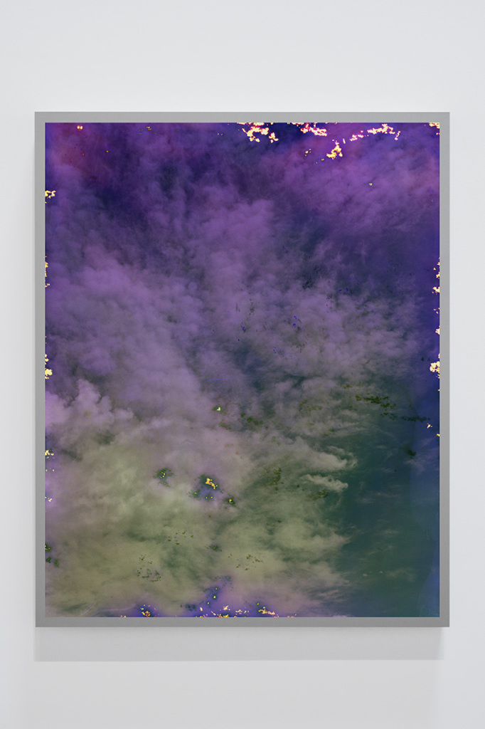 Scott McFarland, Untitled #9 (Sky Leaks), 2016 Ed. 2/4, 127 x 101.6 cm, Chromogenic print displayed in LED Lightbox, Courtesy of the artist, Division Gallery and Fort Gansevoort-New York