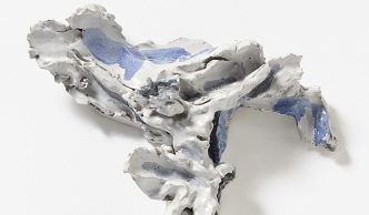Lucio Fontana, Crocifisso, 1955-57, Polychrome ceramics, 43 x 35,5 x 11 cm , © Fondazione Lucio Fontana, by SIAE 2017, Courtesy Galerie Karsten Greve Cologne/Paris/St Moritz