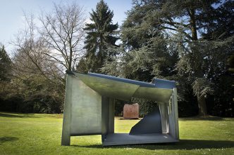 Anthony Caro’s sculptures: © Photo: Thierry Balasse Museum: © Photo: Michel de Bray