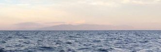 Nasan Tur, Sea View, 2016, Archival pigment print on Baryt paper, 150 x 380 cm, Schloss Tüssling Projects Archive