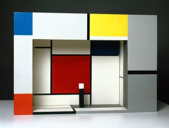 Piet Mondriaan, Scenic Maquette for 'L'Éphémère est éternel' van Michel Seuphor, Photo Peter Cox, © Peter Cox, Van Abbemuseum, Courtesy Van Abbemuseum