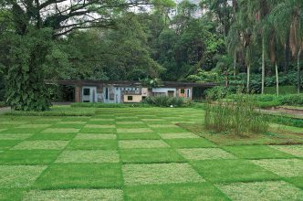 Roberto Burle Marx, Gardens of the former Francisco Pignatari residence, now Parque Burle Marx-São Paulo, 1956, Photo: © Cesar Barreto, Deutsche Bank KunstHalle Archive
