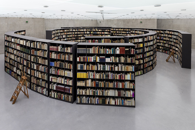 Peter Zumthor, Dear to Me, 2017, Exhibition view second floor, Kunsthaus Bregenz, Photo: Markus Tretter, Courtesy of Atelier Peter Zumthor & Partner, © Peter Zumthor, Kunsthaus Bregenz