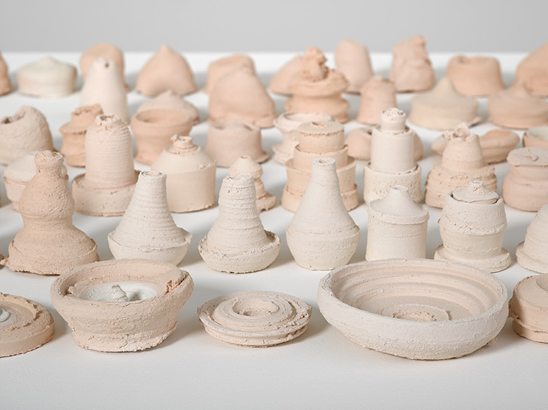 Damián Ortega, Learning scheme, 2017, Fired clay from Zacatecas, Overall dimensions variable, © Damián Ortega, Photo © White Cube (Ben Westoby)