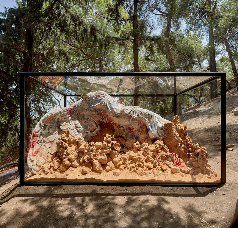 Adrián Villar Rojas, The Theater of Disappearance, 2017, NEON Foundation at Athens National Observatory (NOA)-Athens, Photo Courtesy the artist, Marian Goodman Gallery - New York / Paris / London, and kurimanzutto - Mexico City, Photo: Jörg Baumann