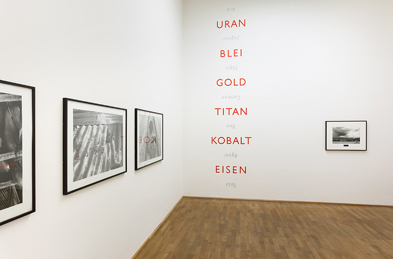 Lothar Baumgarten, Amazonas Kosmos, 1985, © VG Bild-Kunst, Bonn 2017, Photo: Axel Schneider, Museum für Moderne Kunst Frankfurt am Main Archive