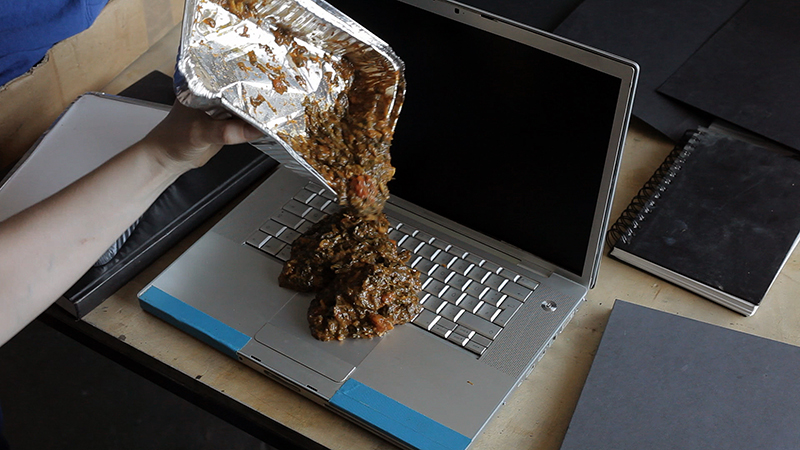 Sofia Hulten, Nonsequences, 2013-14, Single-channel video, 5’ 41’’, Courtesy Daniel Marzona-Berlin, Galerie Nordenhake-Stokholm, © 2018 Sofia Hulten, ProLitteris-Zurich, Photo: Sofia Hulten
