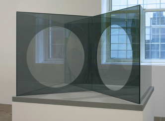 Dan Graham, Pavilion Influenced by Moon Windows, 1989, Two-way mirror, glass, silicone rubber, 86.36 x 121.92 x 121.92 cm, Edition of 3, © the artist
