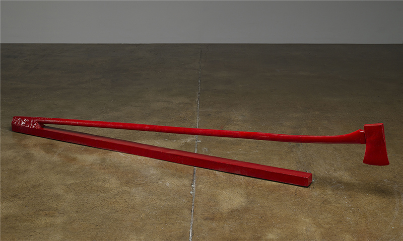 Jim Dine, Red Axe, 1965, Painted aluminum, 34 x 205 x 7 cm, Collection Centre Pompidou, Musée national d’art modern, Photo © Bill Jacobson, © Adagp, Paris 2017