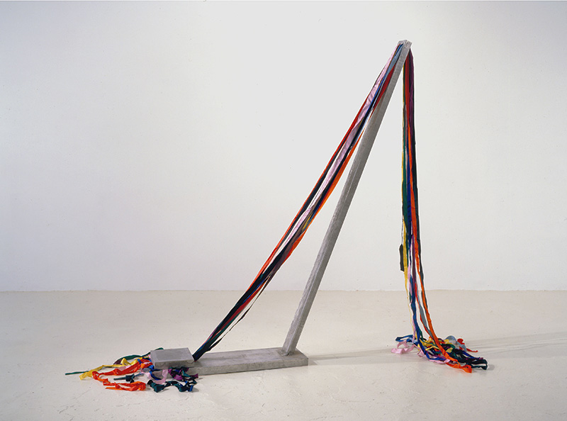 Jim Dine, Another Ribbon Machine, 1965, Aluminum ribbons, 185 x 154 x 24 cm, Collection Centre Pompidou, Musée national d’art modern, Photo © Ellen Page Wilson, © Adagp, Paris 2017