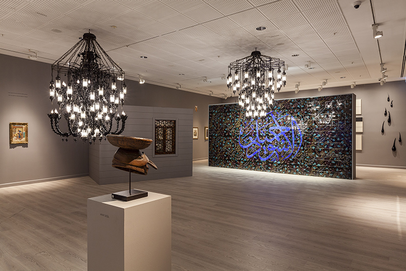 Installation view of Fred Wilson’s work for the 15th Istanbul Biennale, 16/9-12/1117, Pera Museum-Istanbul, Turkey, © Fred Wilson, Courtesy Pace Gallery