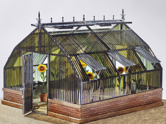 Agnès Varda, A CINEMA SHACK : The greenhouse of Happiness, Exhibition view, 2018, Galerie Nathalie Obadia-Paris