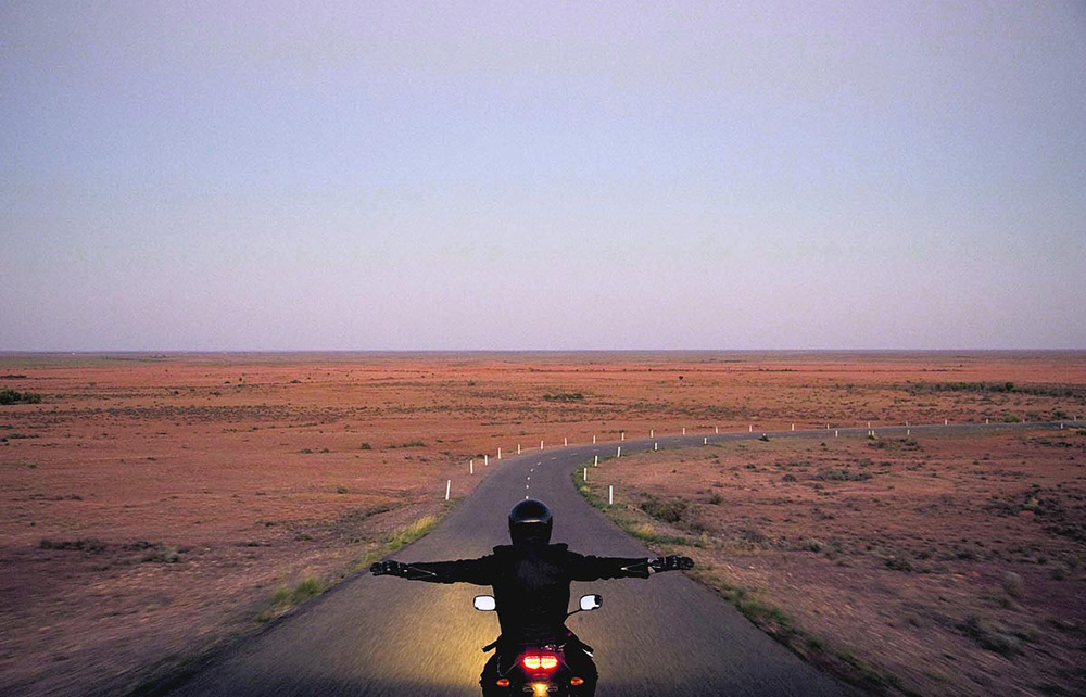 Shaun Gladwell, Approach To MundiMundi (Video Still), © the artist