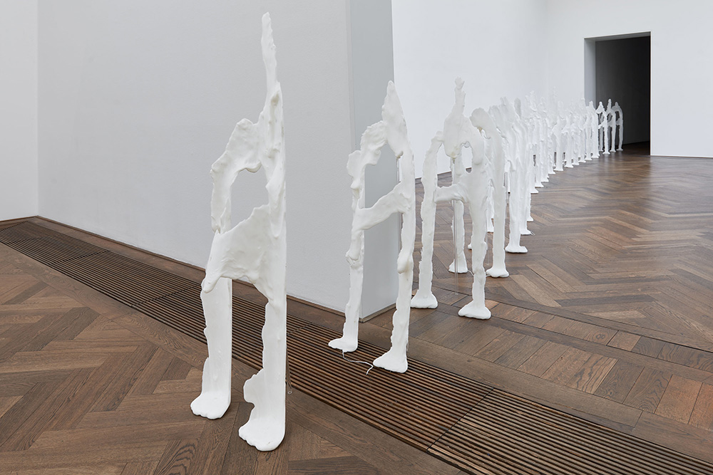 Vogel, Installation view, Ultranackt, view on Uri, 2018, Kunsthalle Basel 2018, Photo: Philipp Hänger / Kunsthalle Basel