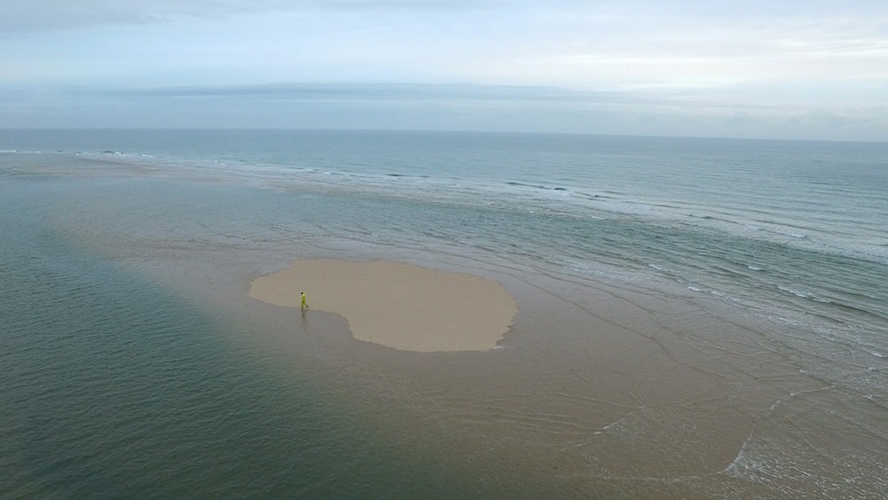 Simon Faithfull, Going Nowhere 1.5 (video still), 2016, Single channel HD video (silent), dimensions variable, © Simon Faithfull 2018, Courtesy Parafin-London