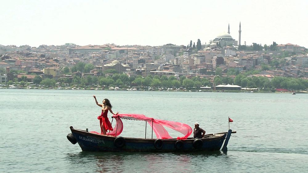Ming Wong, Biji Diva!, © the artist, Courtesy neue Gesellschaft für bildende Kunst-Berlin