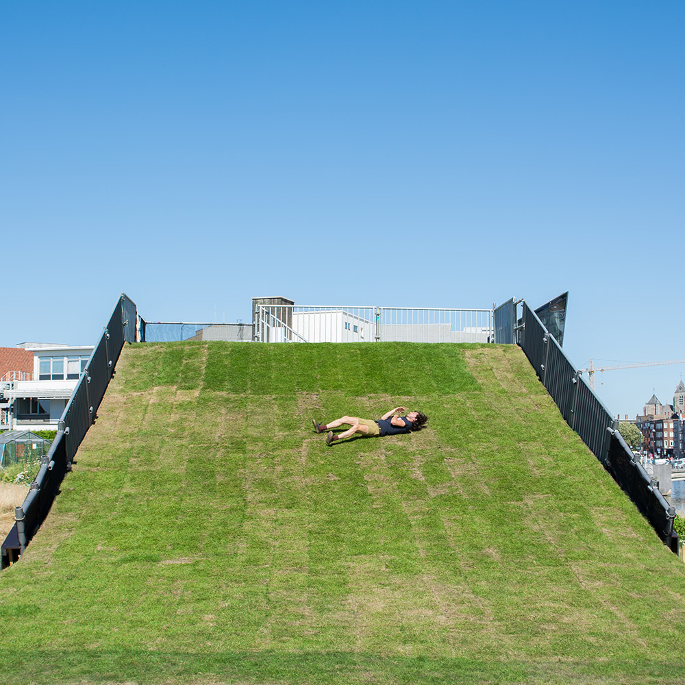 Paola Pivi, Untitled (slope)