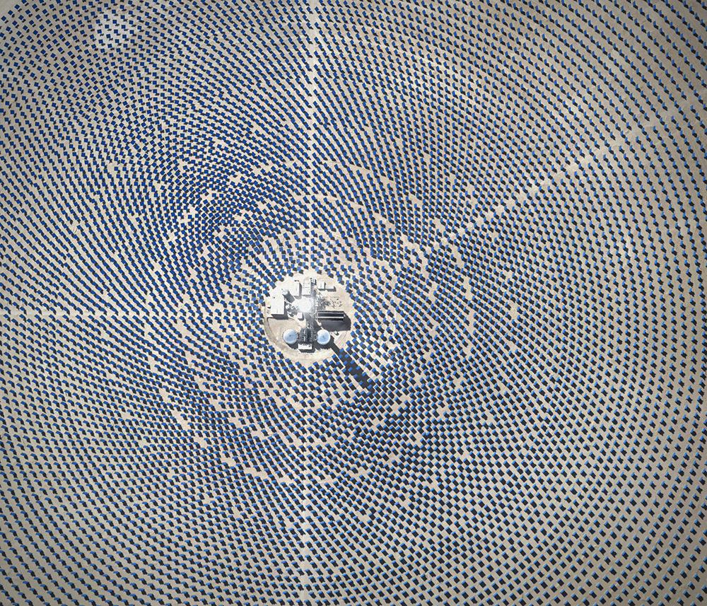 John Gerrard, Solar Reserve (Tonopah, Nevada) [Still[, 2014, Los Angeles County Museum of Art, purchased with funds provided by Leonardo DiCaprio, © John Gerrard, Photo courtesy of Simon Preston Gallery-New York and Thomas Dane Gallery-London