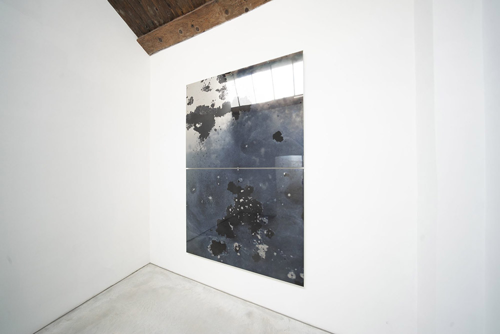 Paula Crown, kinematic.cosmos 7, 2018, Installation view: Paula Crown-The Architecture of Memory, Studio Cannaregio-Venice, 2018, Courtesy of the artist