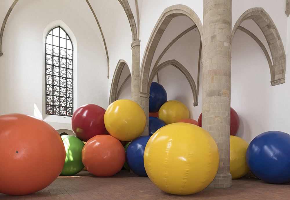 Christoph Faulhaber, #1 paradise. Exhibition view at Kunsthalle Osnabrueck, 2018, Photo: Friso Gentsch