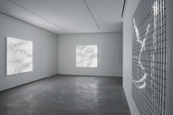 Installation view: Leo Villareal: ESCAPE VELOCITY, 2018, © Leo Villareal, Photo: Cow Lau, Courtesy the artist and Pace Gallery
