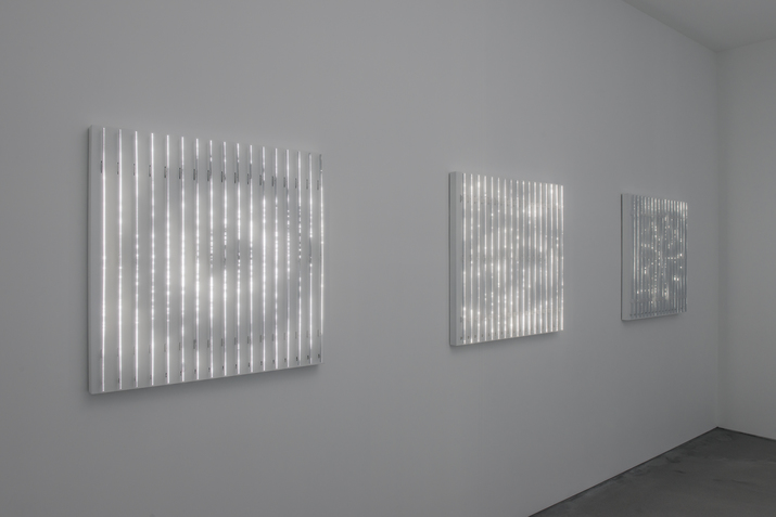 Installation view: Leo Villareal: ESCAPE VELOCITY, 2018, © Leo Villareal, Photo: Cow Lau, Courtesy the artist and Pace Gallery