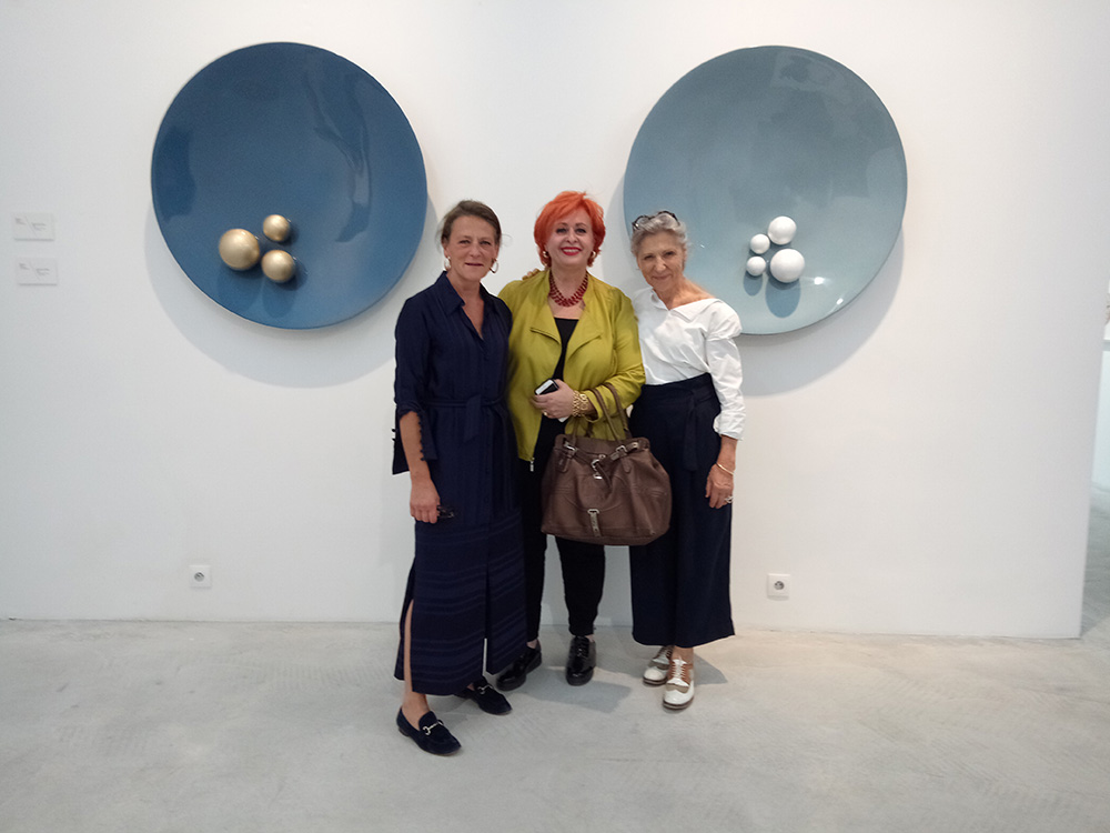 Gallerist Caroline Moussion (left), Corinne Timsit, founder of CT2A France, co-organiser and co-curator of Bahrain Art Week Paris (center) and Gallerist Jacqueline Moussion (right) at the opening of the exhibition at the Gallery Rabouan Moussion