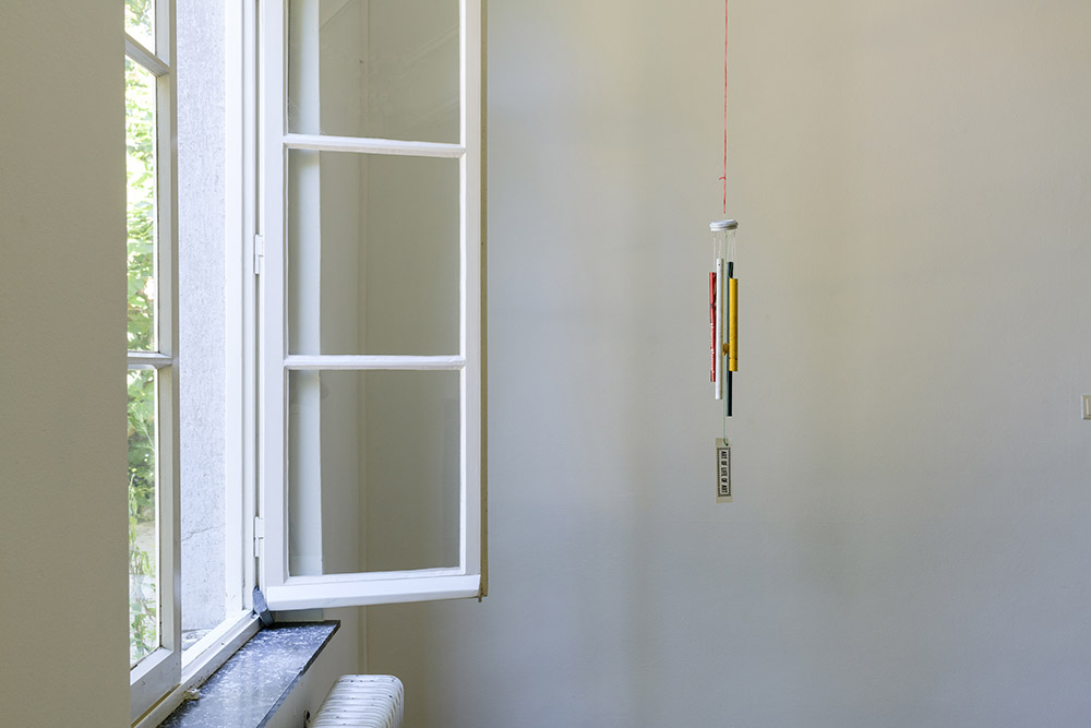 Exhibition view: Marijn van Kreij, Nude in the Studio, Marres-Maastricht, 2018, Photo: Peter Cox, Courtesy Marres-House for Contemporary Culture