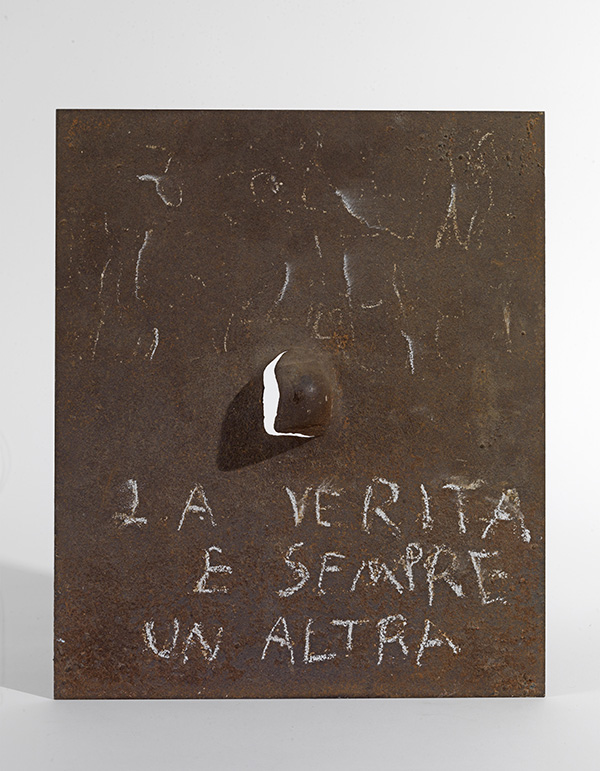 Costas Varotsos, La veritá é sempre un’ altra, 1980, Iron, chalk, 37 x 31 cm, Courtesy of the artist