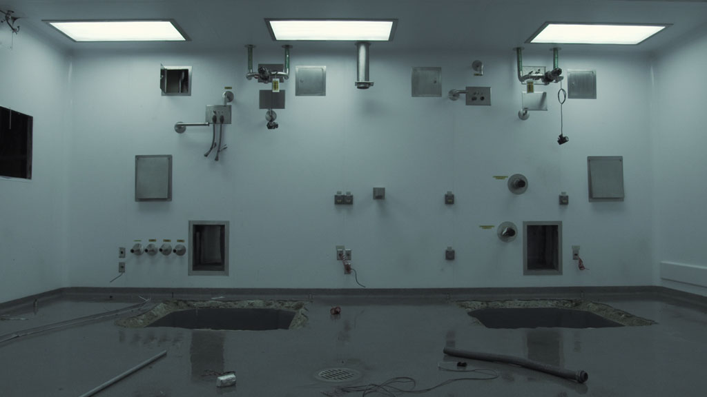 Allora & Calzadilla, The Bell, The Digger, and The Tropical Pharmacy, 2013, HD video, color, sound, 20 min. 40 sec., © Jennifer Allora, Guillermo Calzadilla, Courtesy the artists