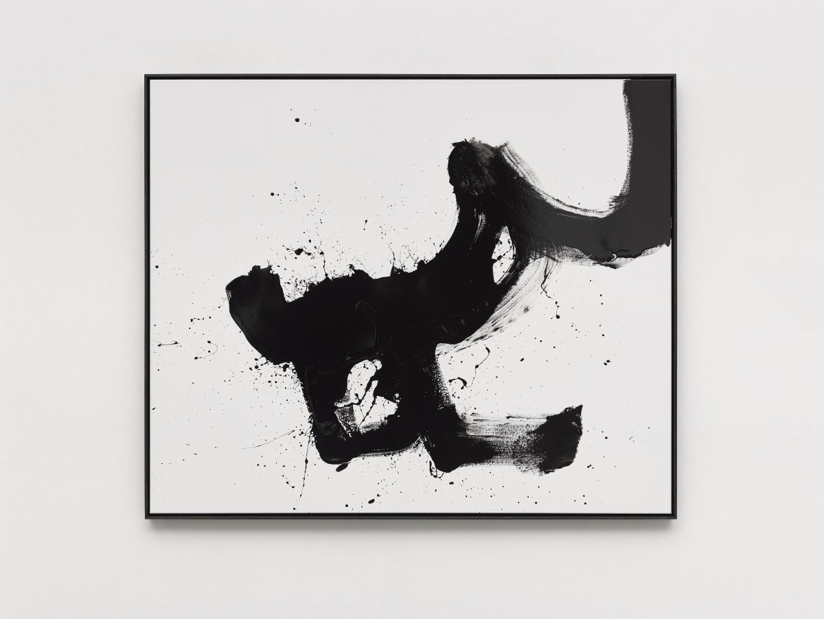 Left: Cerith Wyn Evans, Fig. (0), 2020, White neon, 730 × 707 × 519 cm), © Cerith Wyn Evans, Courtesy the artist and White Cube Gallery Right: Cerith Wyn Evans, Indeterminate painting XVIII, 2020, Oil, emulsion and acrylic on canvas, 125 × 150 cm, framed 127.7 × 152.7 × 5.9 cm, © Cerith Wyn Evans, Courtesy the artist and White Cube Gallery