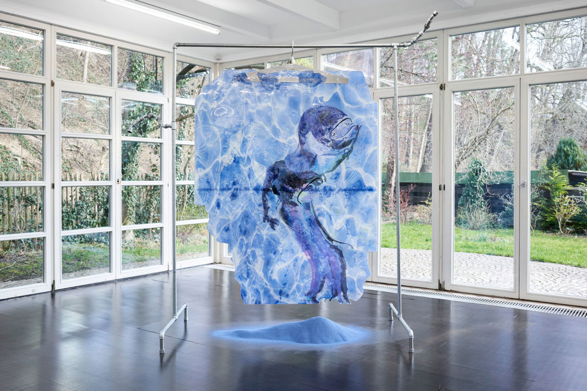 Flaka Haliti, what are they thinking that we thinking that they thinking we going to do next? #2, Foil, print, polyeurethane resin, spray paint galvanized steel, water pipes, sand 237 x 233 x 90 cm, © Flaka Haliti, Courtesy the artist and Deborah Schamoni Gallery