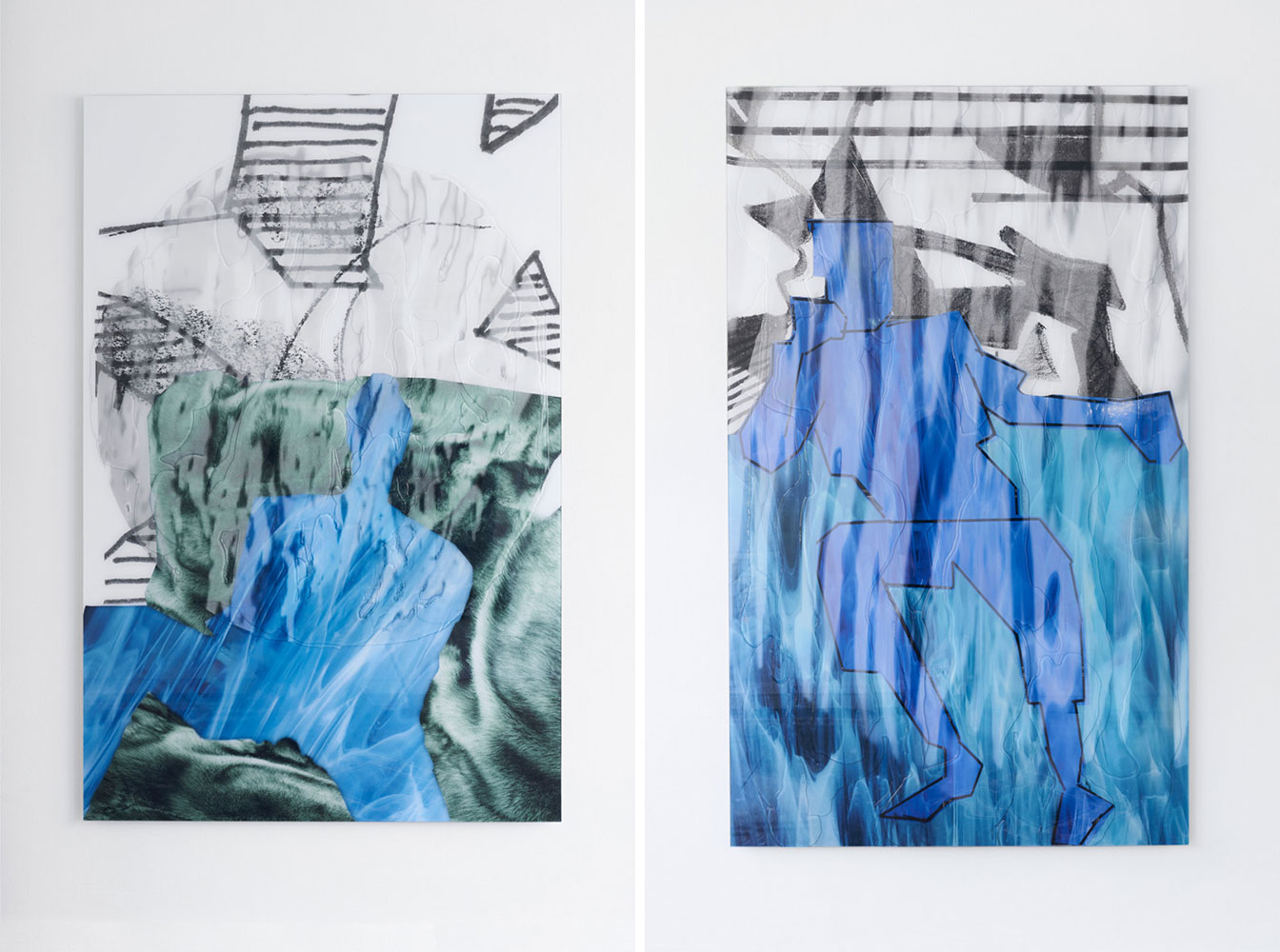 Left: Flaka Haliti, what to do?, dodo, fine Art print behing grass, resin, 170 x 103 cm, © Flaka Haliti, Courtesy the artist and Deborah Schamoni Gallery Right: Flaka Haliti, who is going to do?, dodo, fine Art print behing grass, resin, 170 x 112 cm, © Flaka Haliti, Courtesy the artist and Deborah Schamoni Gallery
