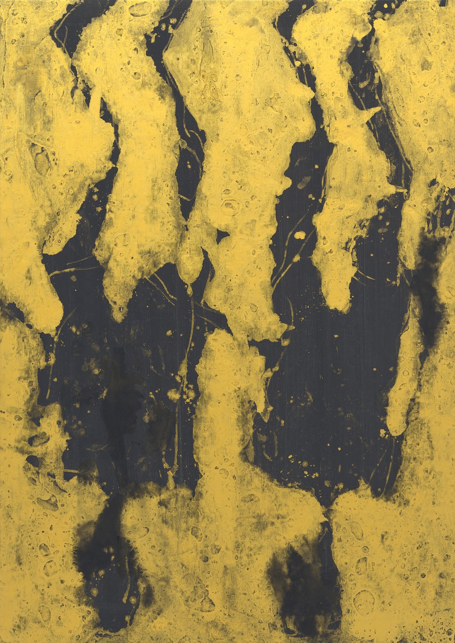 Georg Baselitz, Schwarz mit Ölfleck (Black with oil stain), 2019 Oil and painter’s gold varnish on canvas, 118 1⁄8 × 83 1⁄2 inches (300 × 212 cm, Photo: Jochen Littkemann, © Georg Baselitz, Courtesy the artist and Gagosian