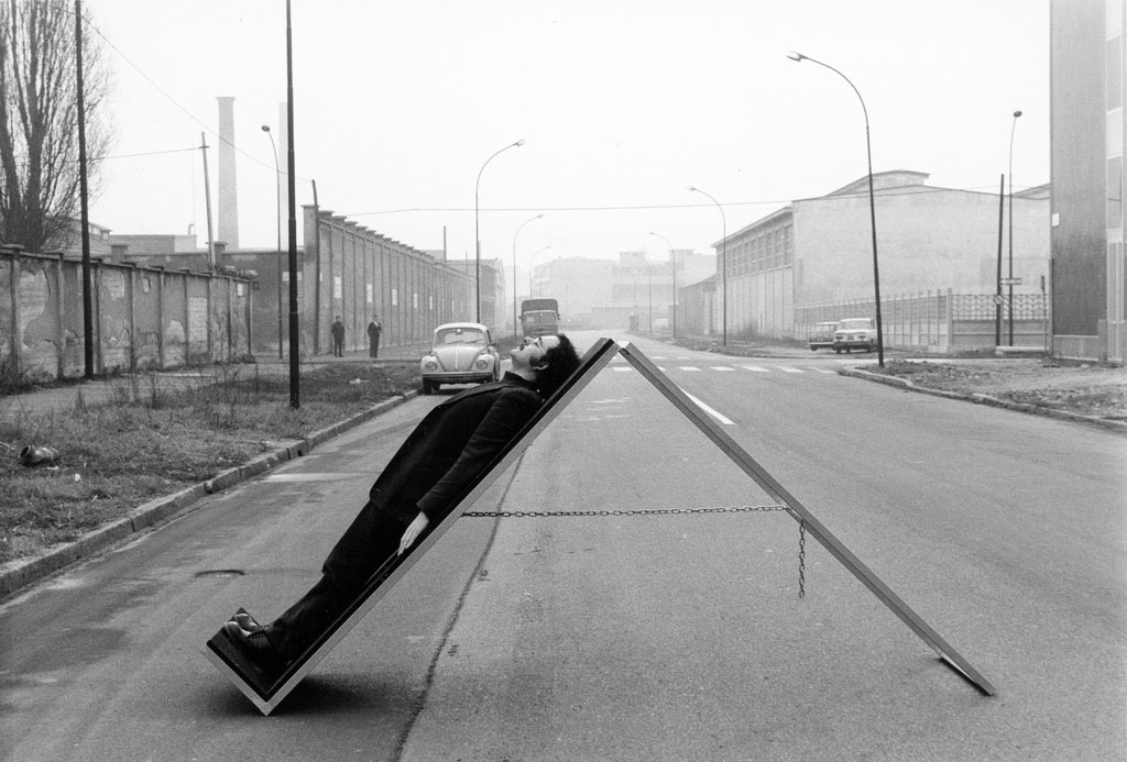 Ugo la Pietra Il Commutatore Milan 1970