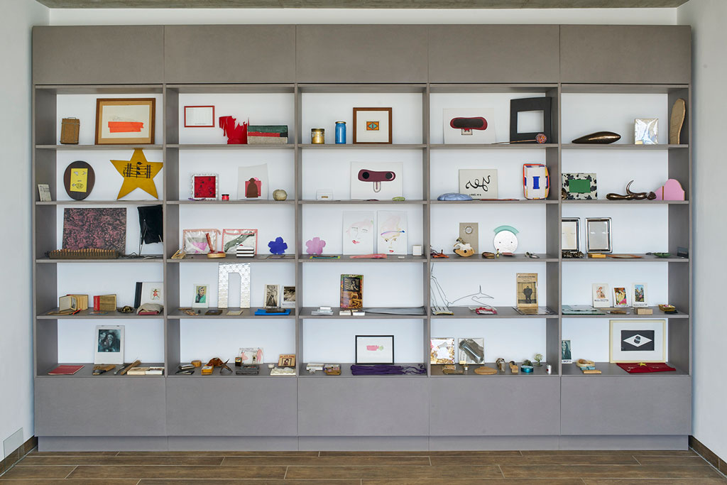 Erinna König, Exhibition view, Skulpturenhalle-Thomas Schütte Foundation, 2020, Courtesy Erinna König and Thomas Schütte Foundation