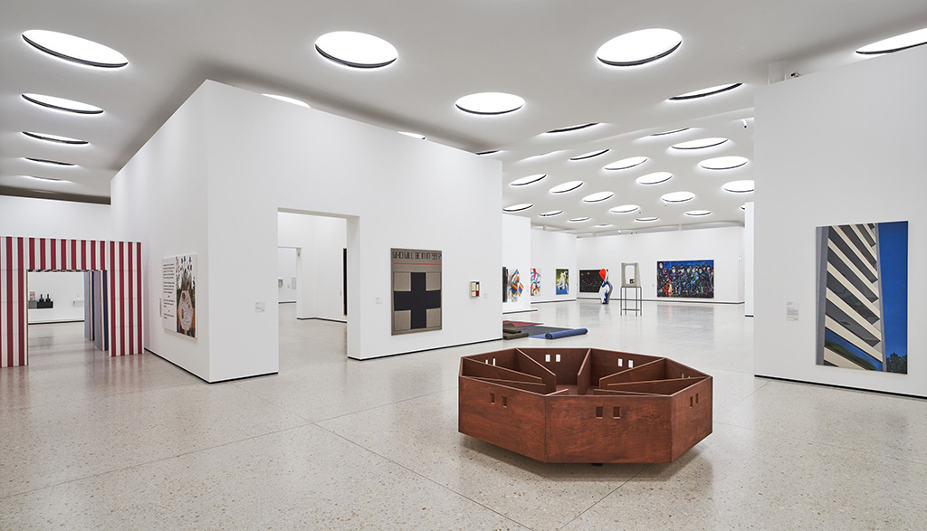 Back to the Present: New Perspectives, New Works –The Collection from 1945 to Today,Exhibition view, Städel Museum, 2020, Photo: Städel Museum - Norbert Miguletz