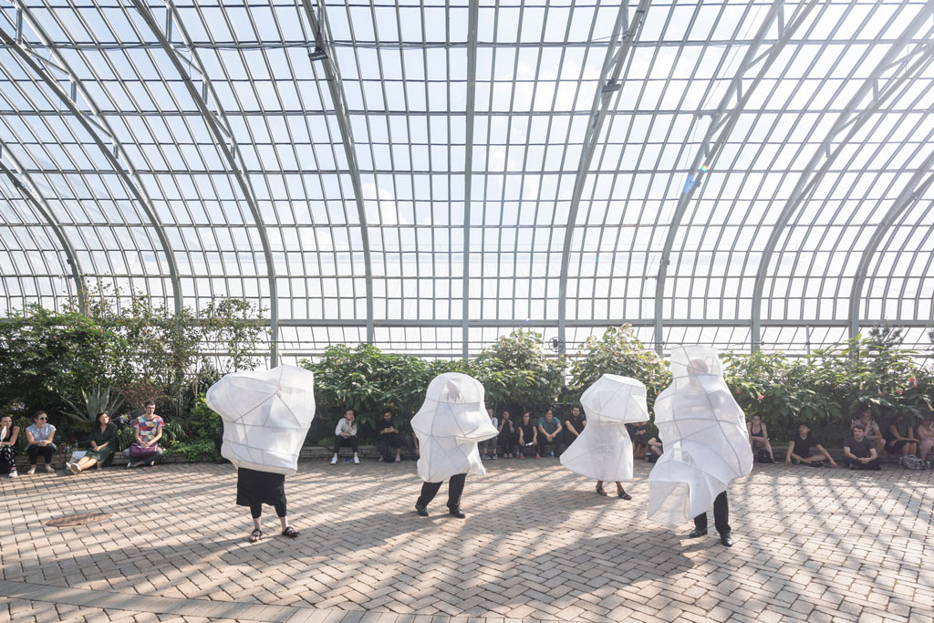 SO – IL Ana Prvački L’air pour l’air Chicago 2017 Photograph by Laurian Ghinitoiu