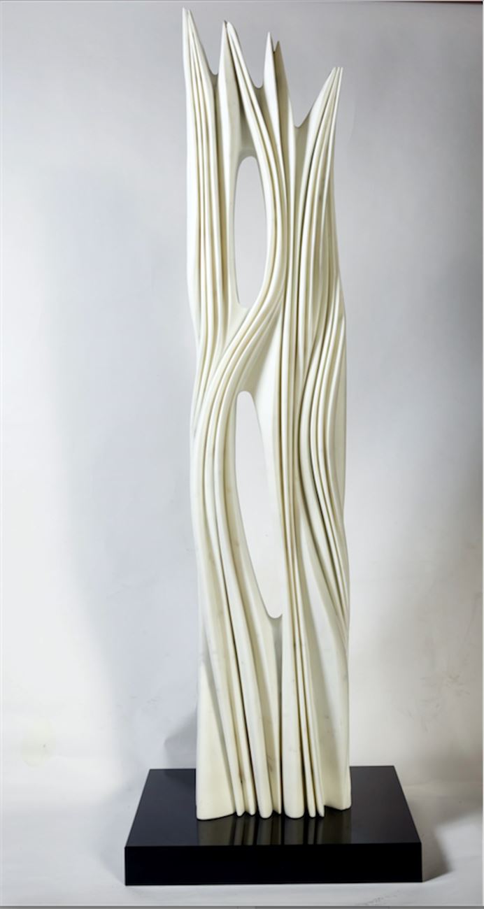 Pablo Atchugarry, Senza titolo, 2016, Carrara marble, 218 x 41 x 26 cm, © Pablo Atchugarry