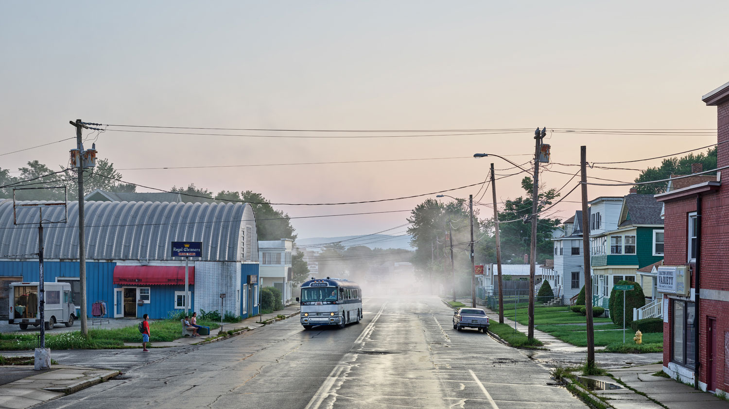 PHOTO:Gregory Crewdson -An of Moths – dreamideamachine ART VIEW