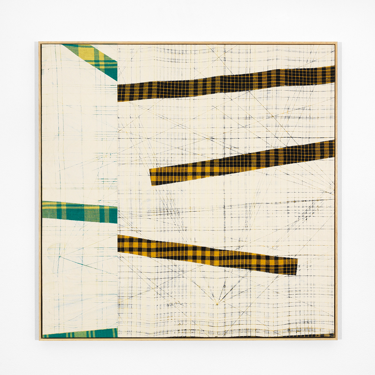 Remy Jungerman, Pimba AGIDA MADAFO III, cotton textile, kaolin (pimba) on wood panel, 82 x 82 cm, 2021. Courtesy the artist and Galerie Ron Mandos. Photography Aatjan Renders