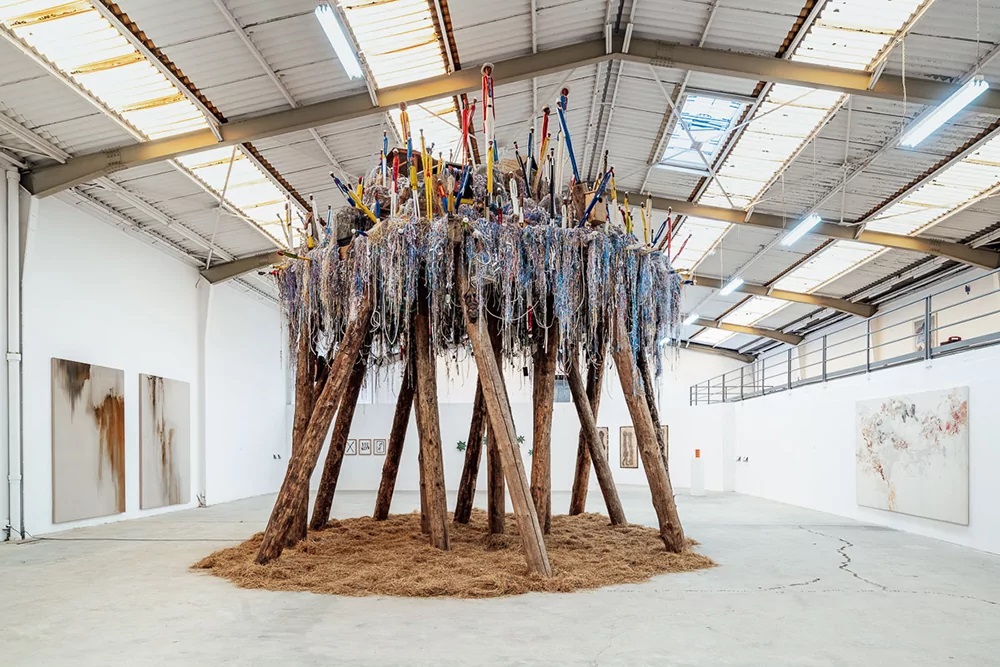 Intersections by Susana Pilar, exhibition view at Galleria Continua-Les Moulins, 2021, Photo: Oak Taylor-Smith, Courtesy Galleria Continua