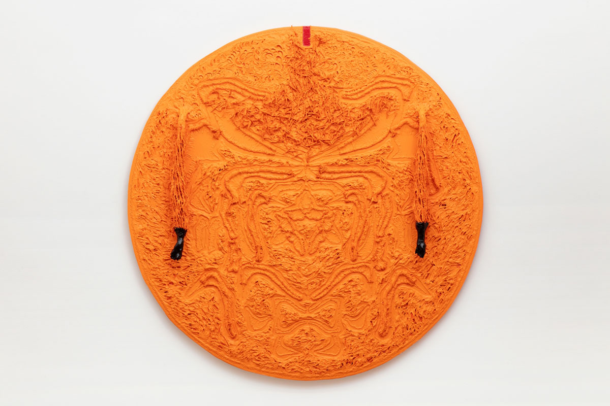 David-Jeremiah, I Drive Thee, 2022, Manila rope, spray paint and oil-based enamel on wood panel, 60 inches / 152.4 centimeters diameter, © David-Jeremiah\, Courtesy the artist and Meliksetian | Briggs Gallery