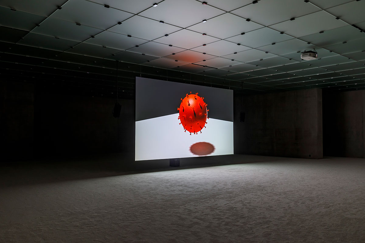 Jordan Wolfson, Raspberry Poser, 2012, Installation view, first floor Kunsthaus Bregenz, 2022, Photo: Markus Tretter, Courtesy Jordan Wolfson Studio, © Jordan Wolfson, Kunsthaus Bregenz
